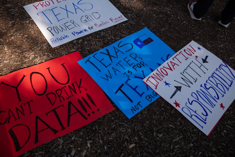 New Texas data center projects frozen until state audits them