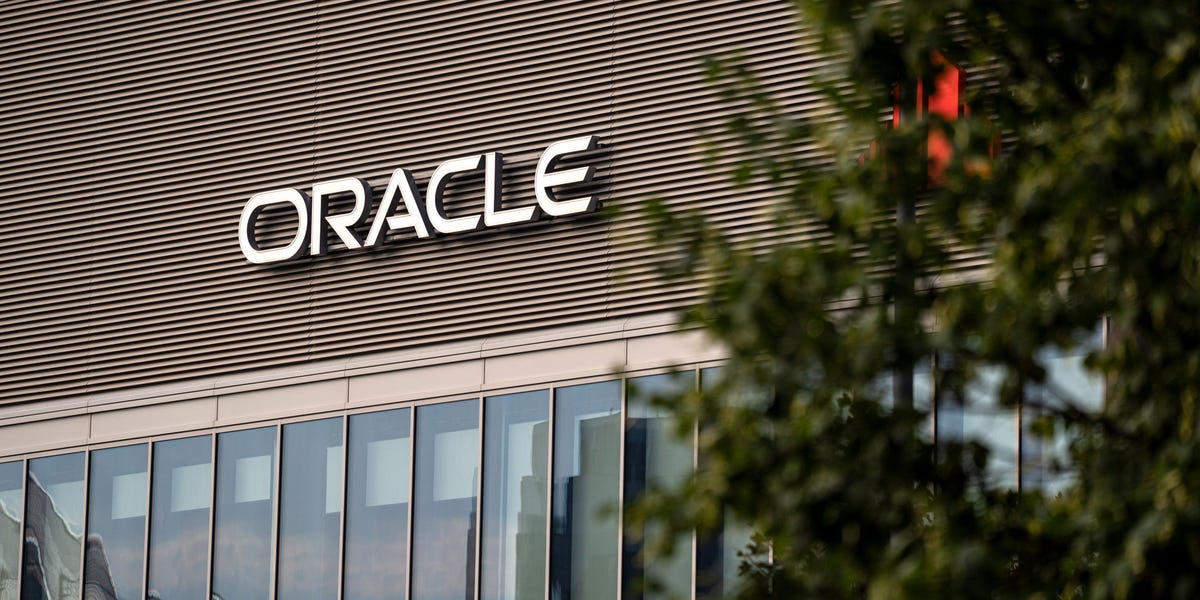 Oracle Maintains Its Capex Forecast and Reports Cloud Growth